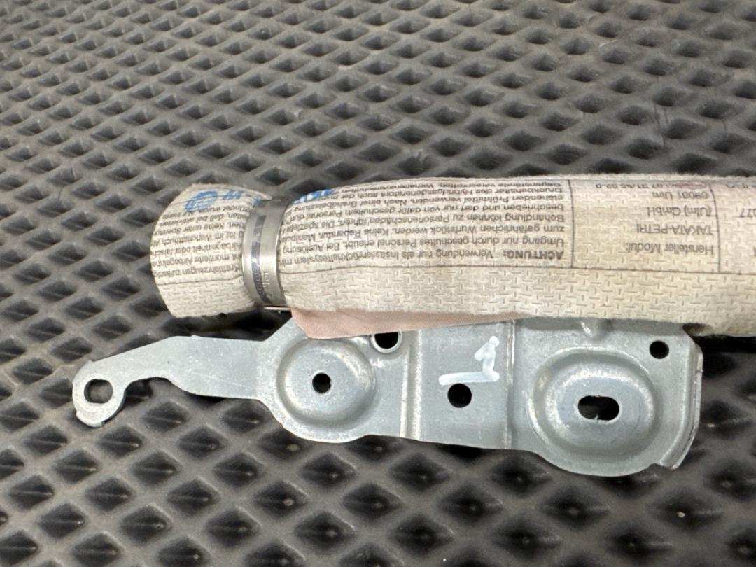 Подушка безопасности, 1060 рублей, Красноярск