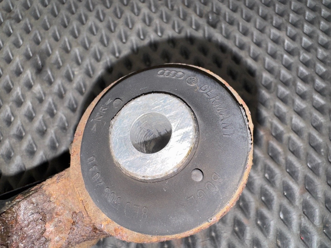 Поворотный кулак, 3820 рублей, Красноярск