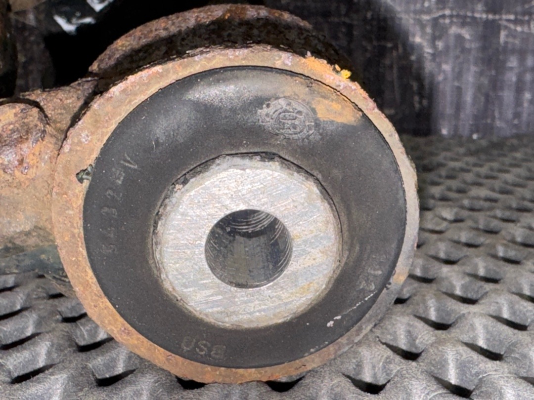 Поворотный кулак, 3820 рублей, Красноярск