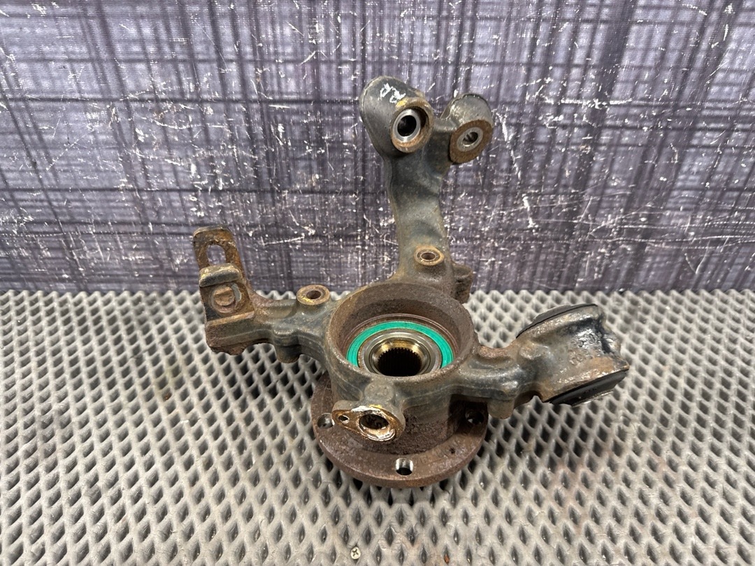 Поворотный кулак, 3820 рублей, Красноярск