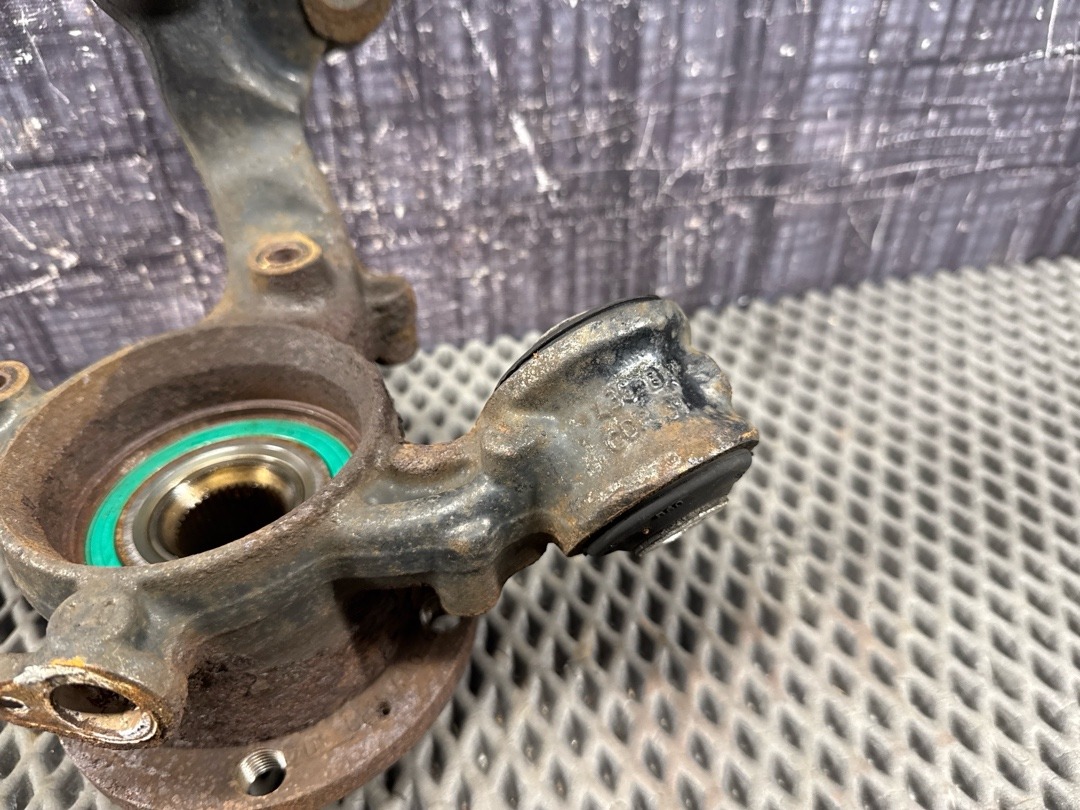 Поворотный кулак, 3820 рублей, Красноярск