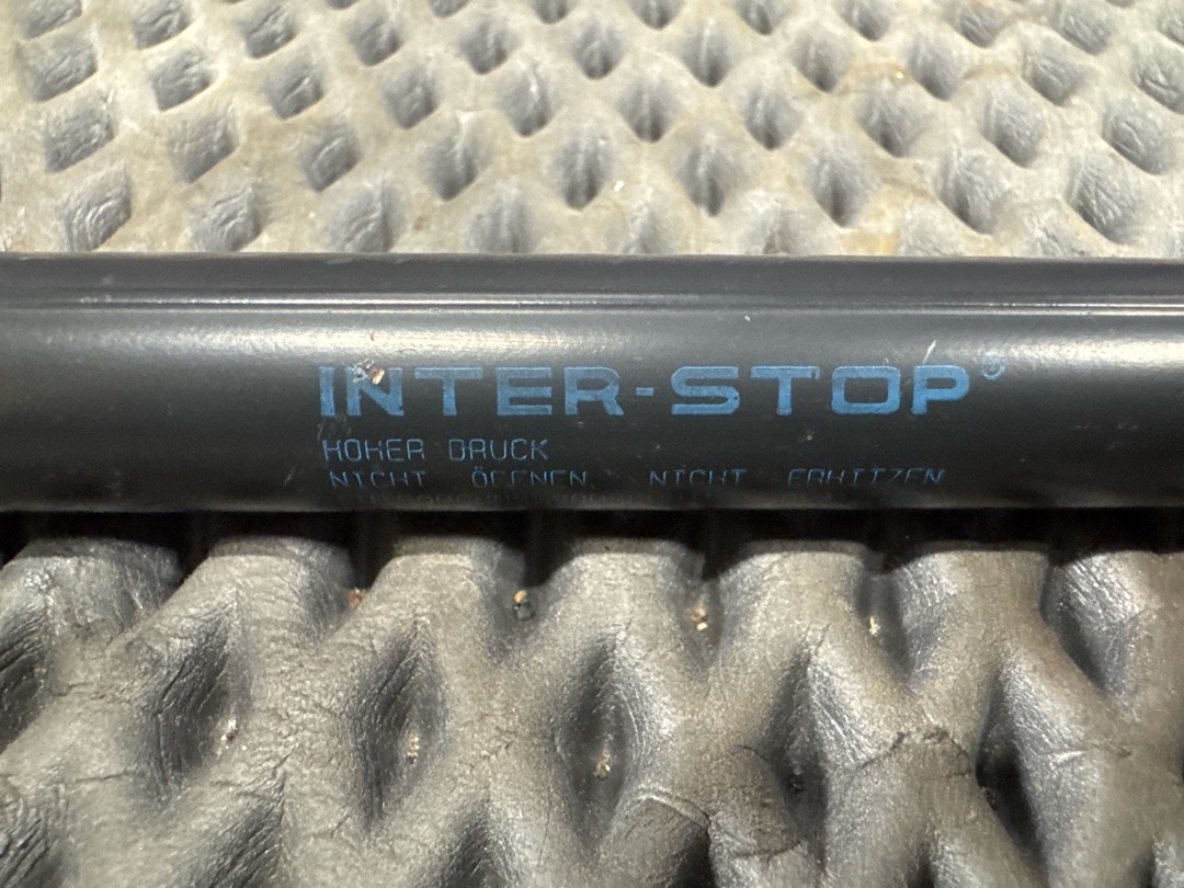 Амортизатор багажника, 650 рублей, Красноярск