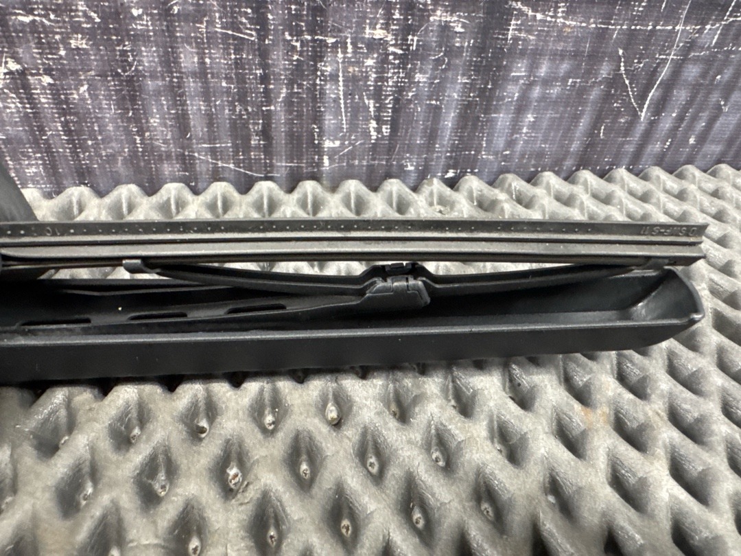 Дворник, 1710 рублей, Красноярск