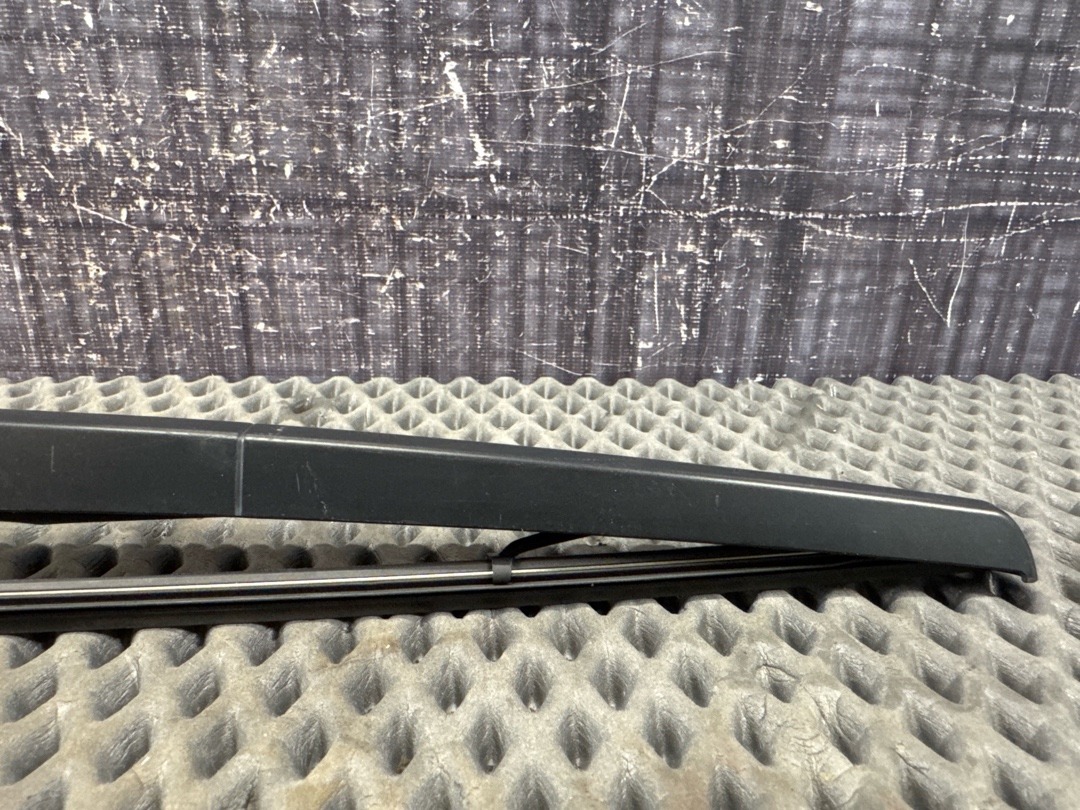 Дворник, 1710 рублей, Красноярск