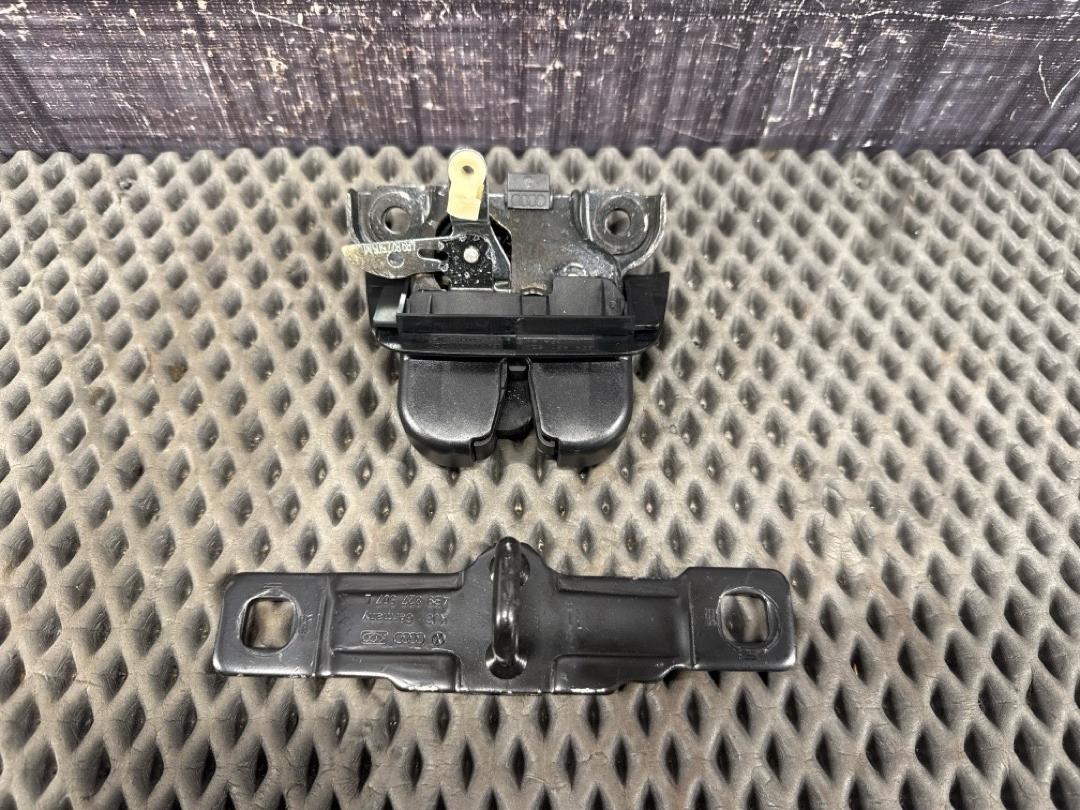 Замок крышки багажника, 2380 рублей, Красноярск