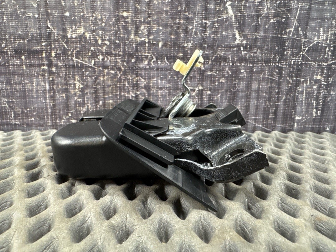 Замок крышки багажника, 2380 рублей, Красноярск