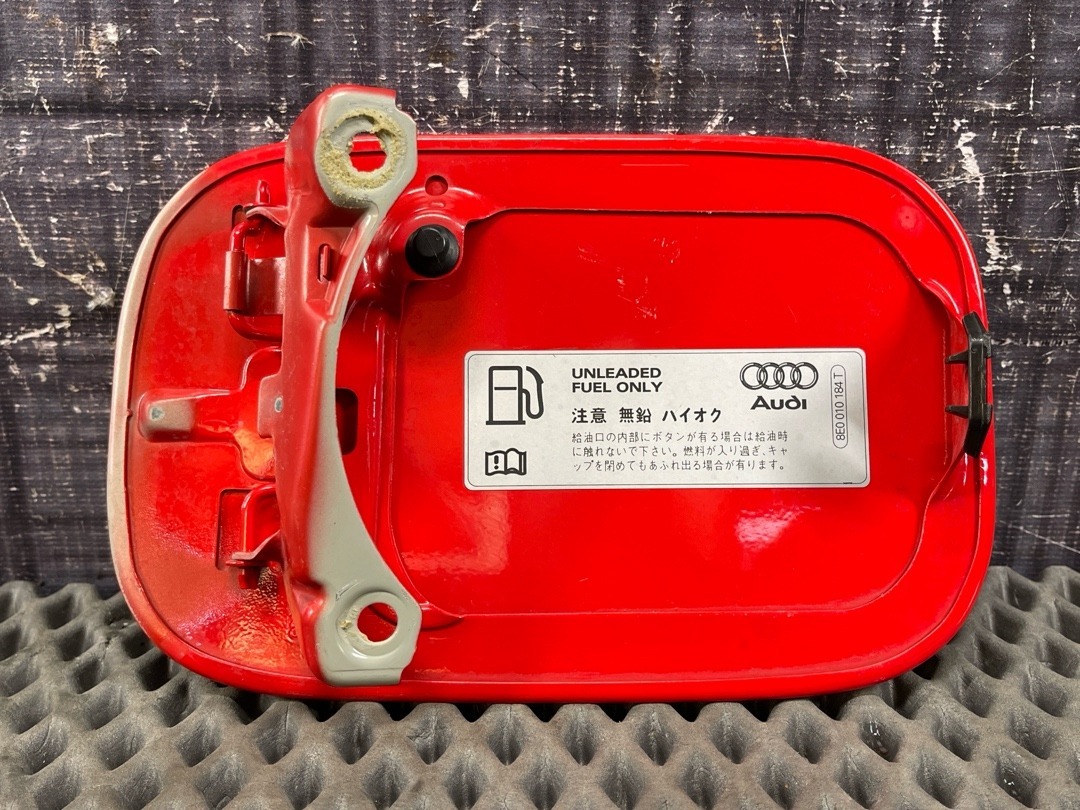 Лючок бензобака, 990 рублей, Красноярск