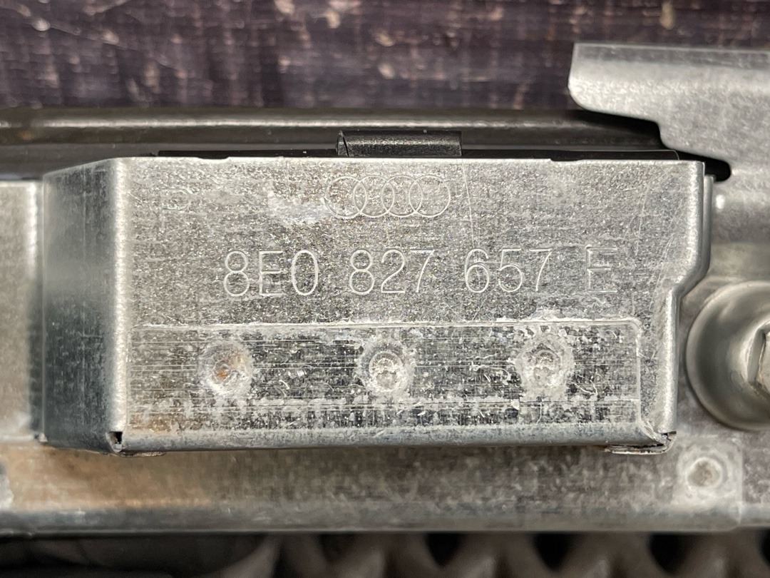 Кнопка открывания багажника, 3260 рублей, Красноярск