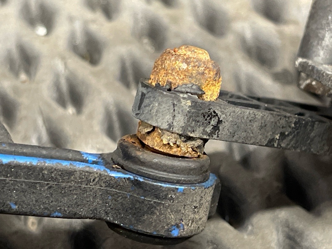 Датчик уровня подвески, 4360 рублей, Красноярск