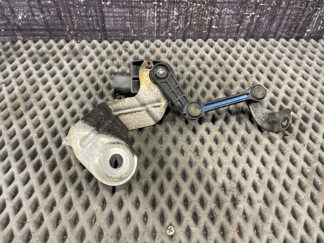 Датчик уровня подвески, 4360 рублей, Красноярск