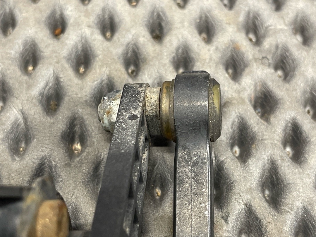 Датчик уровня подвески, 4360 рублей, Красноярск