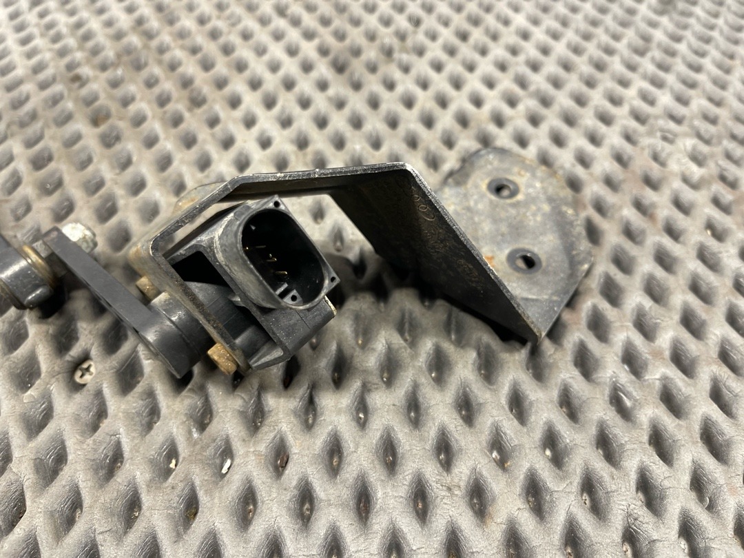 Датчик уровня подвески, 4360 рублей, Красноярск