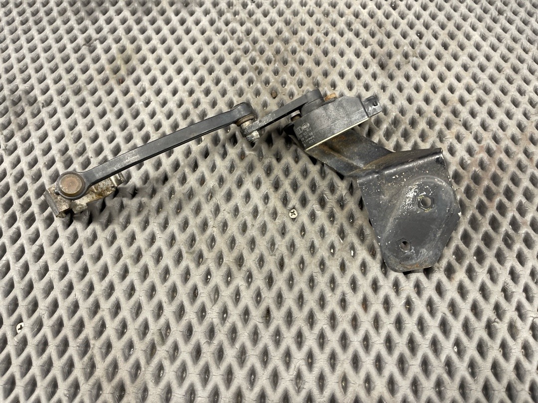 Датчик уровня подвески, 4360 рублей, Красноярск