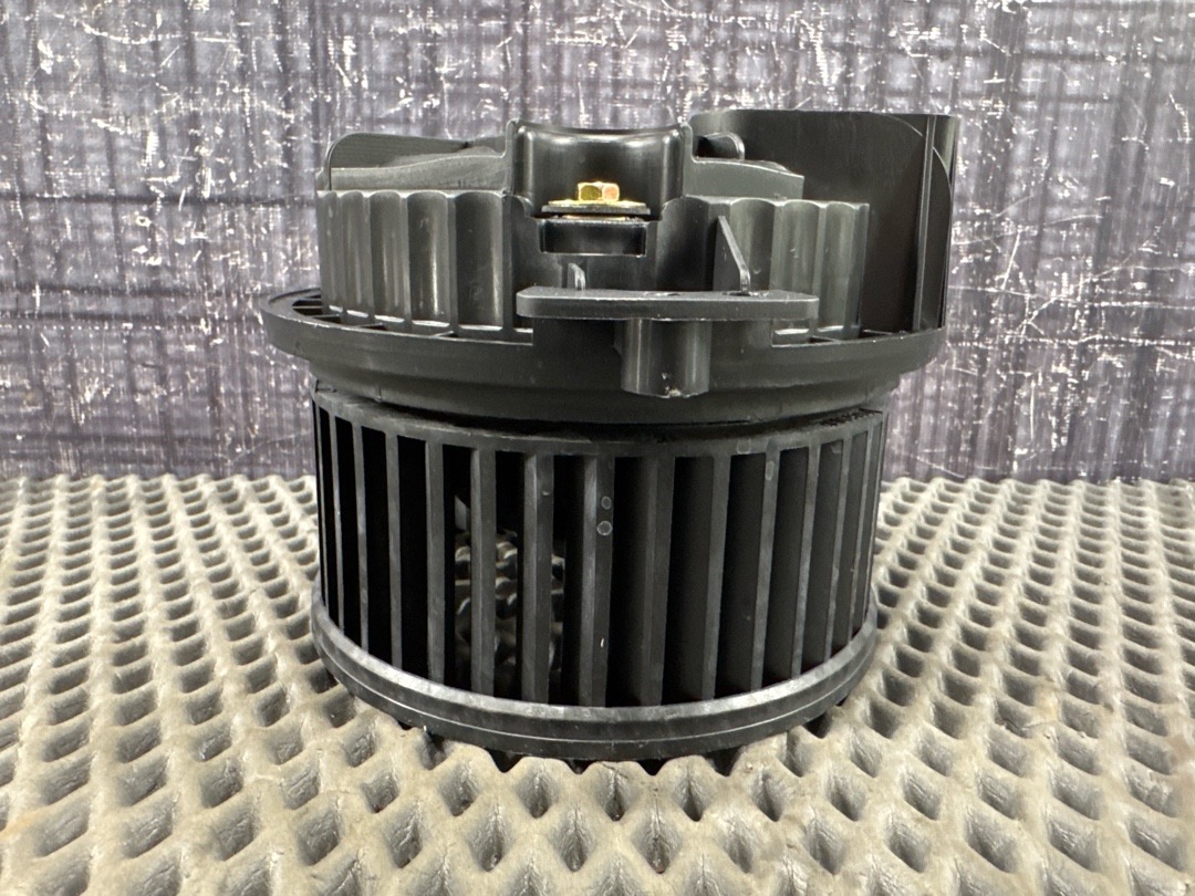 Мотор печки, 2560 рублей, Красноярск