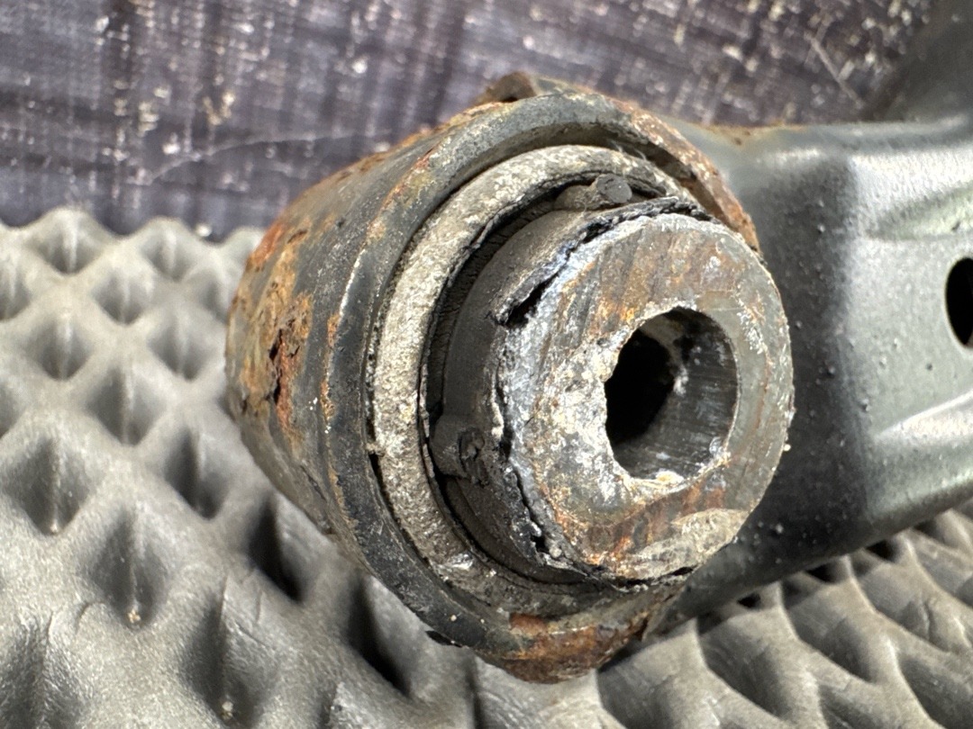 Рычаг подвески, 2710 рублей, Красноярск