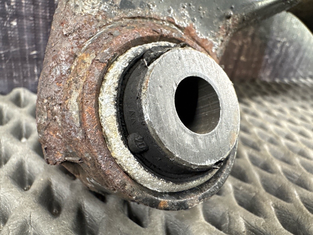 Рычаг подвески, 2710 рублей, Красноярск