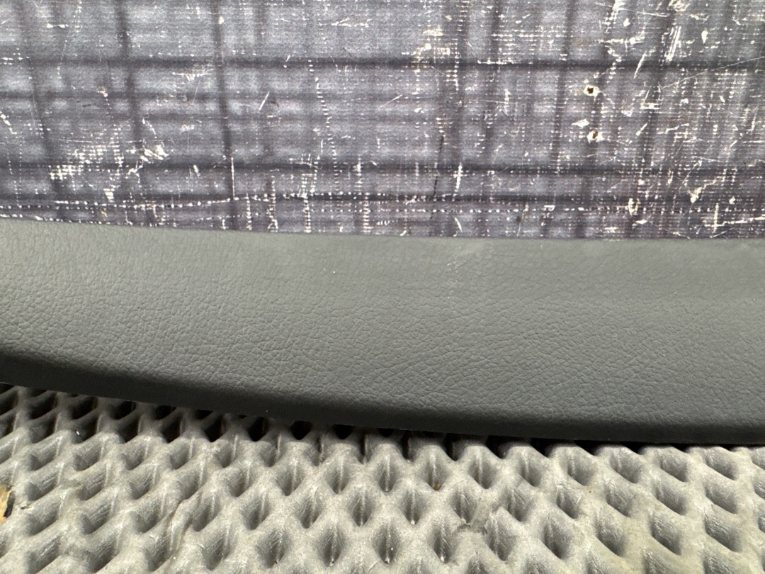 Обшивка крышки багажника, 730 рублей, Красноярск