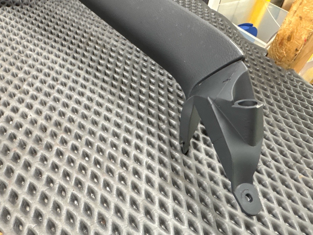 Обшивка крышки багажника, 730 рублей, Красноярск