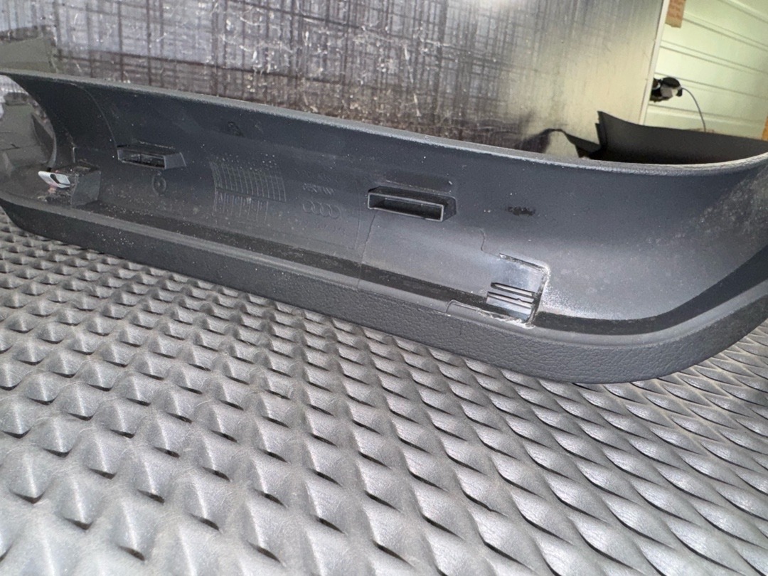 Обшивка крышки багажника, 730 рублей, Красноярск