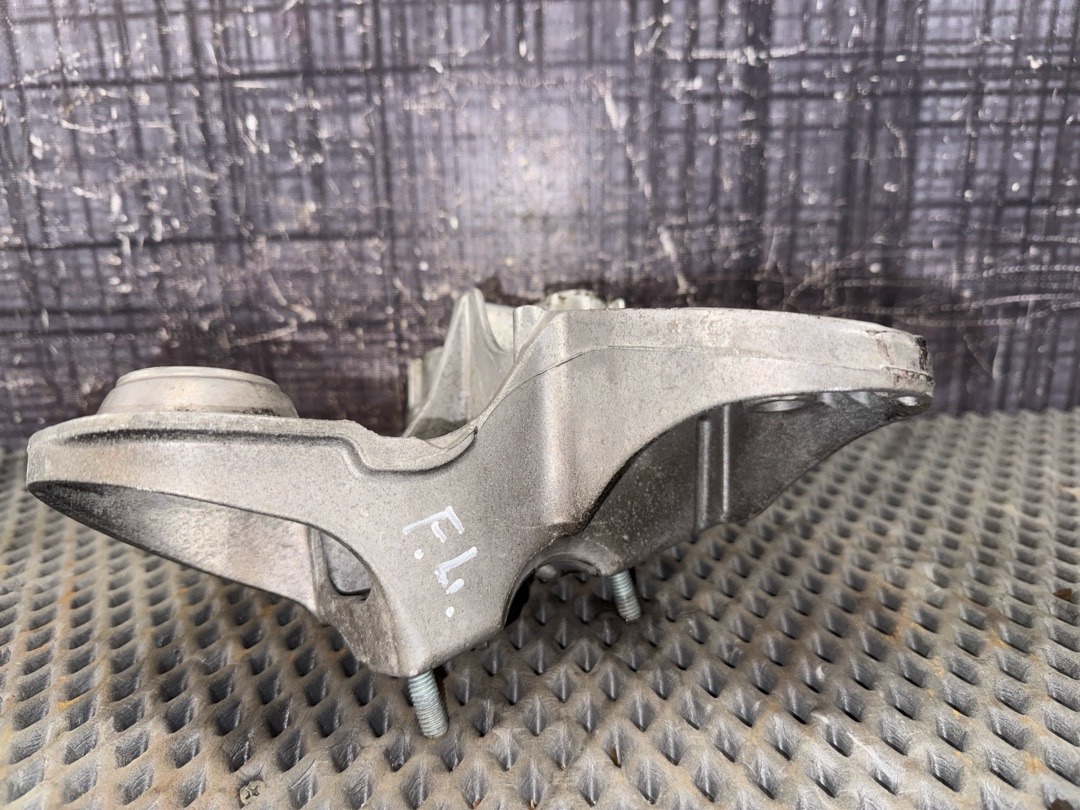 Кронштейн двигателя, 1110 рублей, Красноярск