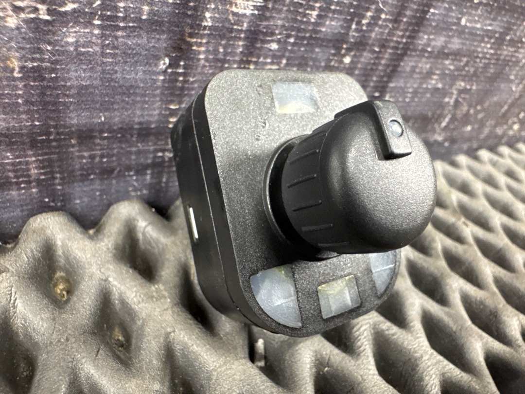 Кнопка регулировки зеркал, 1220 рублей, Красноярск