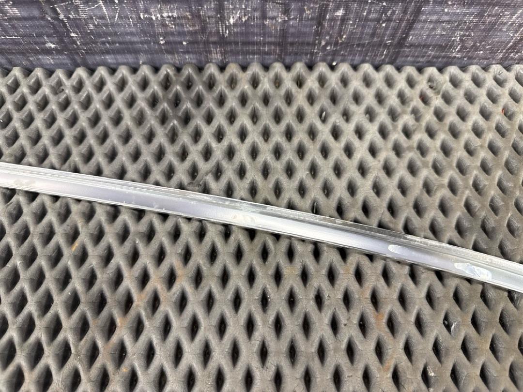 Молдинг стекла, 1030 рублей, Красноярск