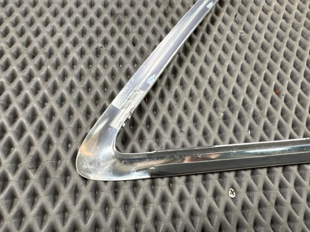 Молдинг стекла, 880 рублей, Красноярск