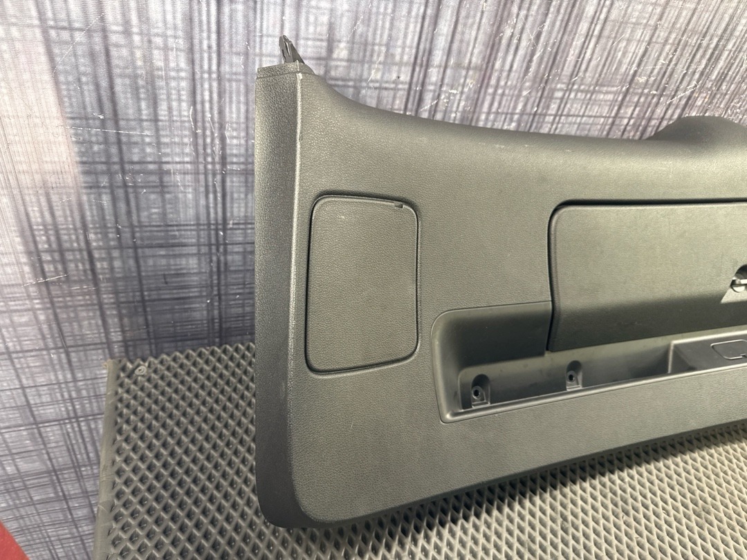 Обшивка крышки багажника, 2330 рублей, Красноярск