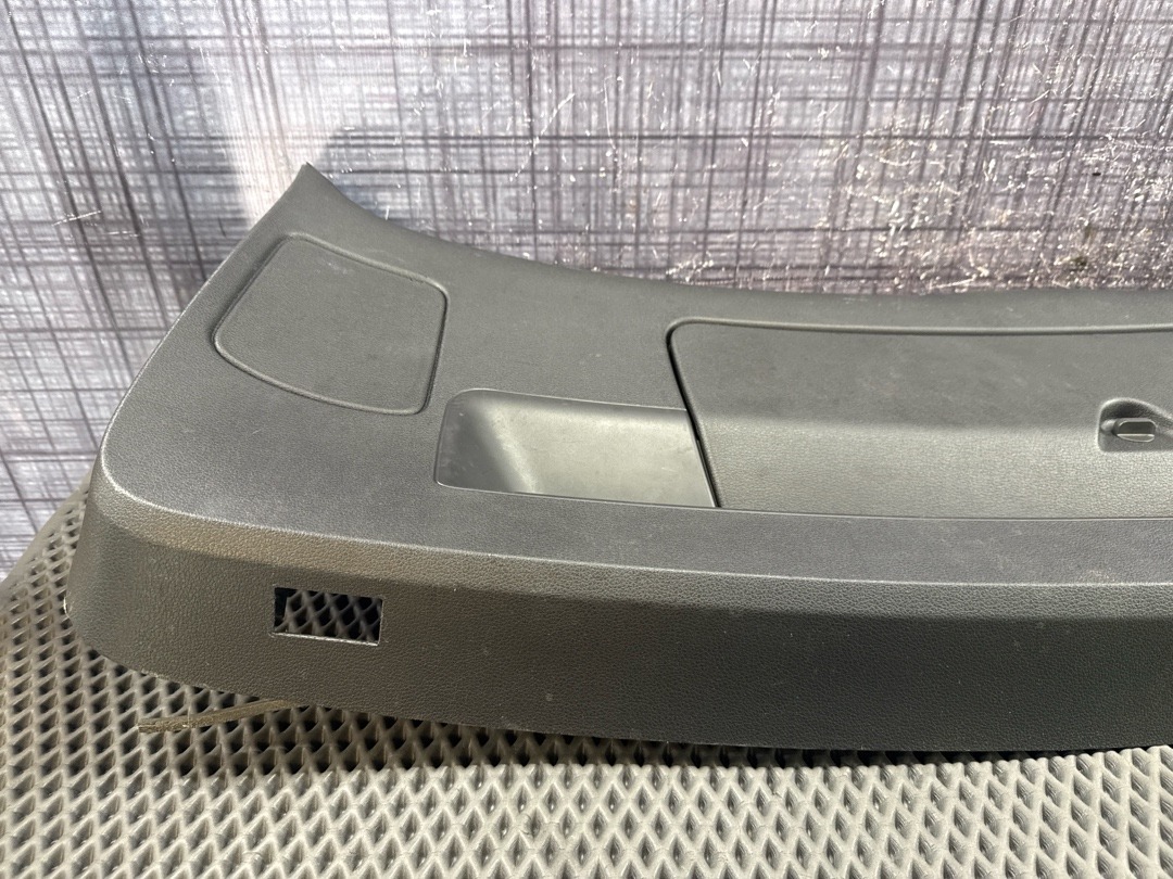 Обшивка крышки багажника, 2330 рублей, Красноярск