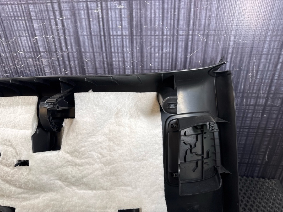 Обшивка крышки багажника, 2330 рублей, Красноярск