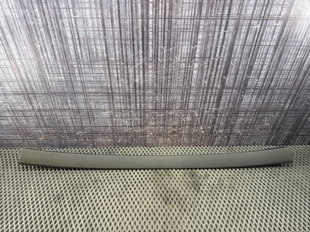 Пластик крышки багажника, 640 рублей, Красноярск