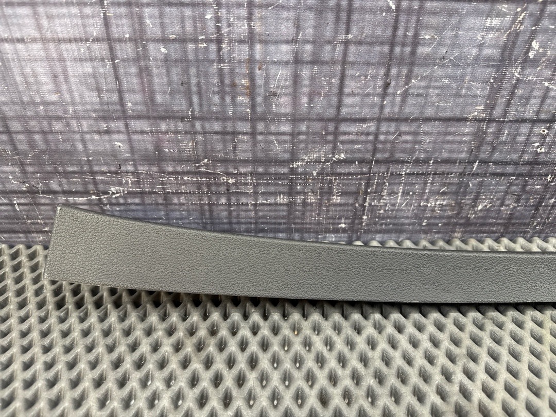 Пластик крышки багажника, 640 рублей, Красноярск