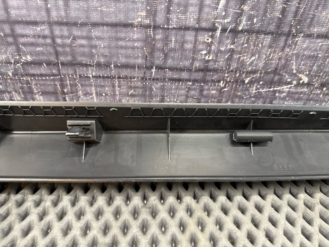 Пластик крышки багажника, 640 рублей, Красноярск