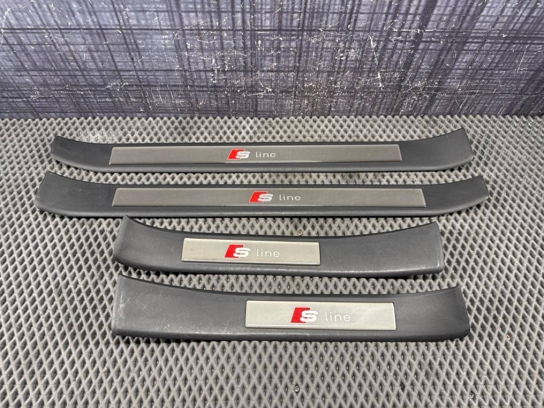 Комплект накладок на порог, 7430 рублей, Красноярск