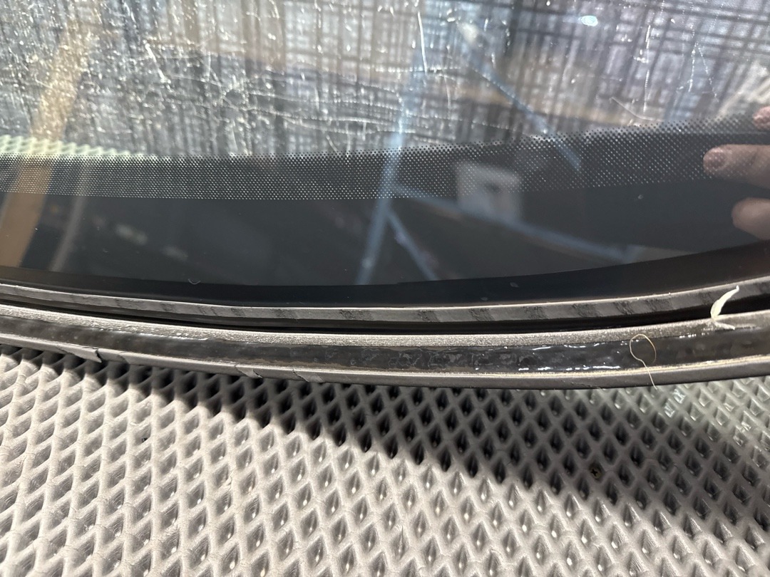 Стекло лобовое, 10110 рублей, Красноярск