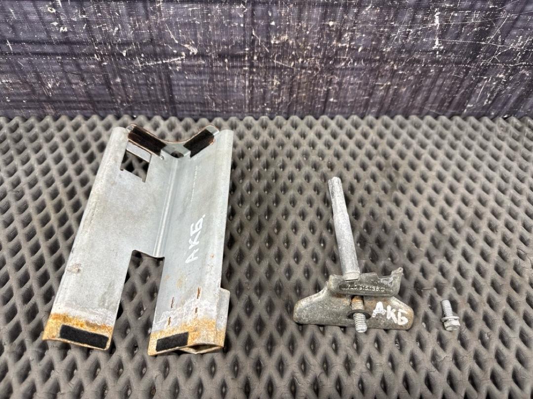 Крепление аккумулятора, 1210 рублей, Красноярск