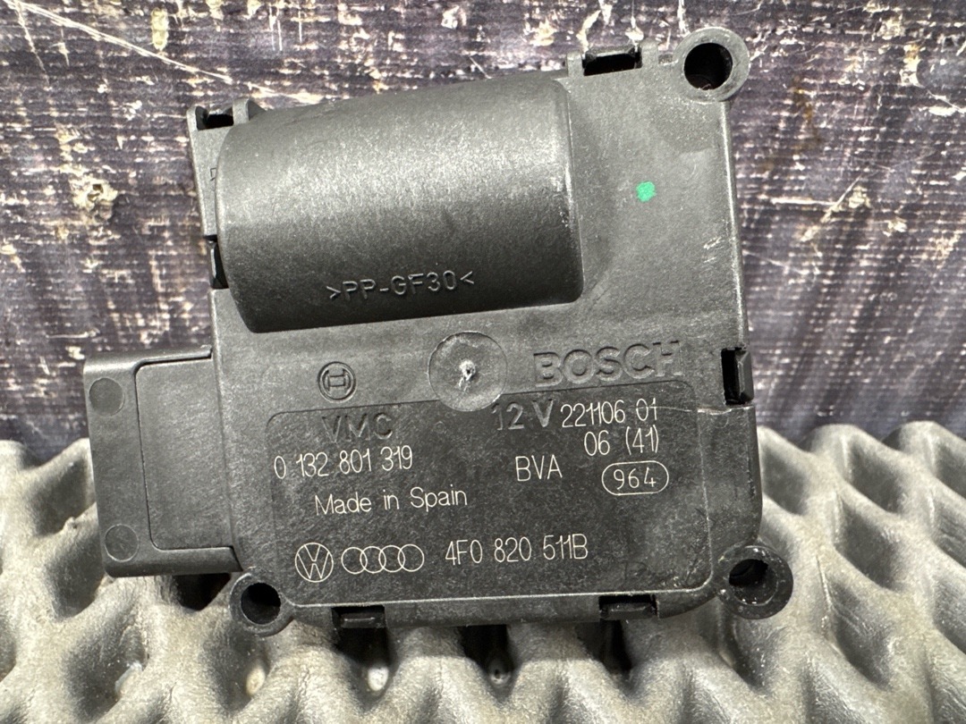 Мотор заслонки печки, 1470 рублей, Красноярск