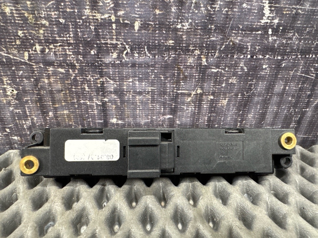 Кнопка памяти сиденья, 1880 рублей, Красноярск