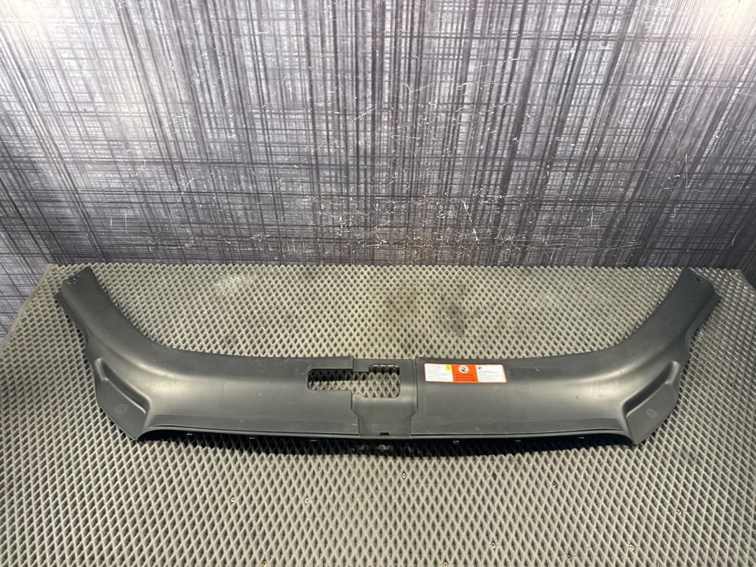 Кожух замка капота, 2210 рублей, Красноярск