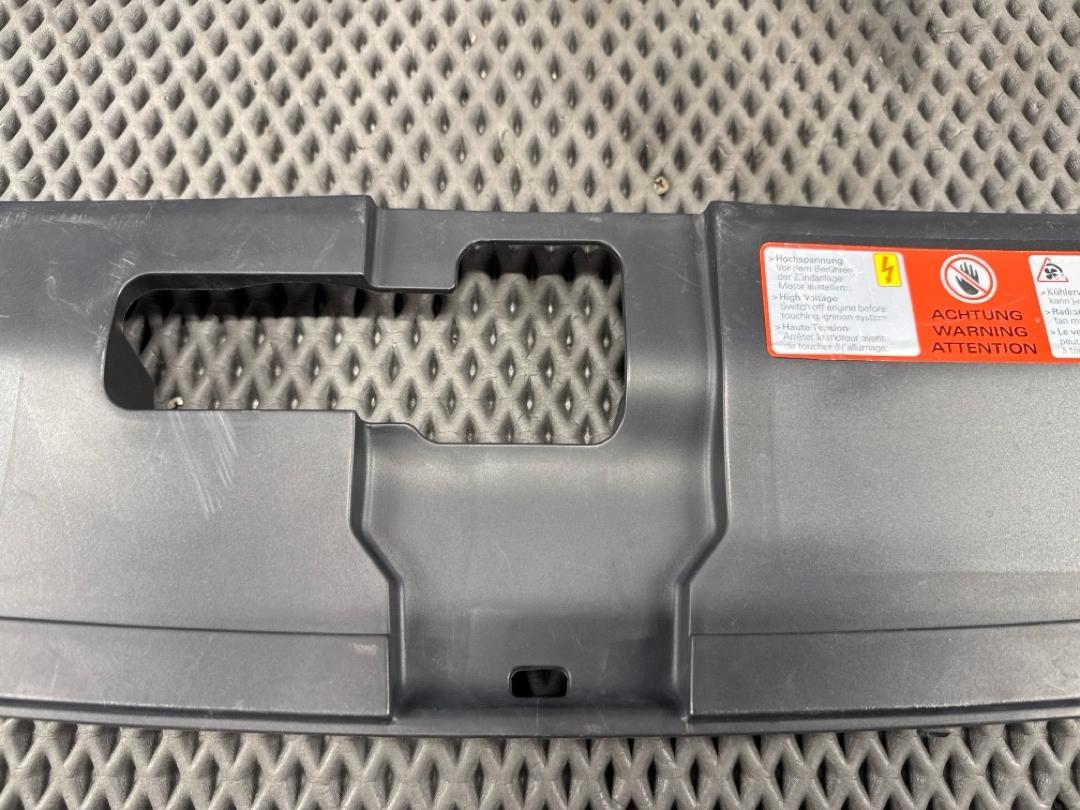 Кожух замка капота, 2210 рублей, Красноярск