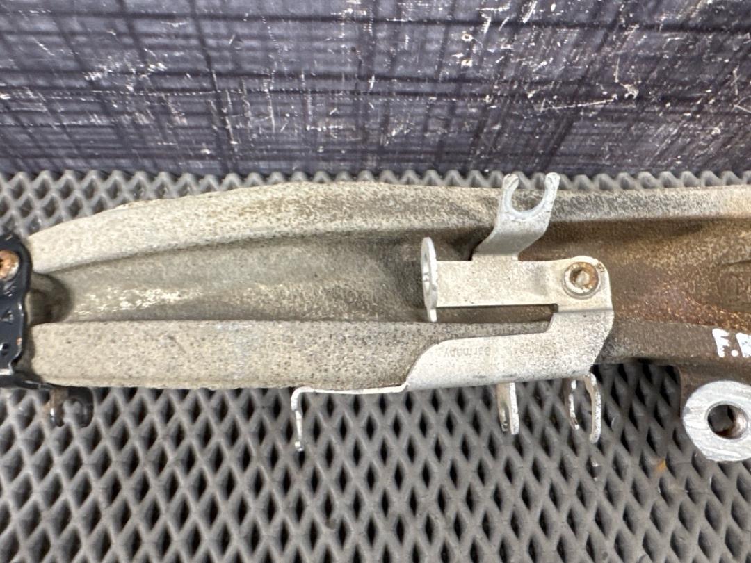 Поворотный кулак, 7630 рублей, Красноярск