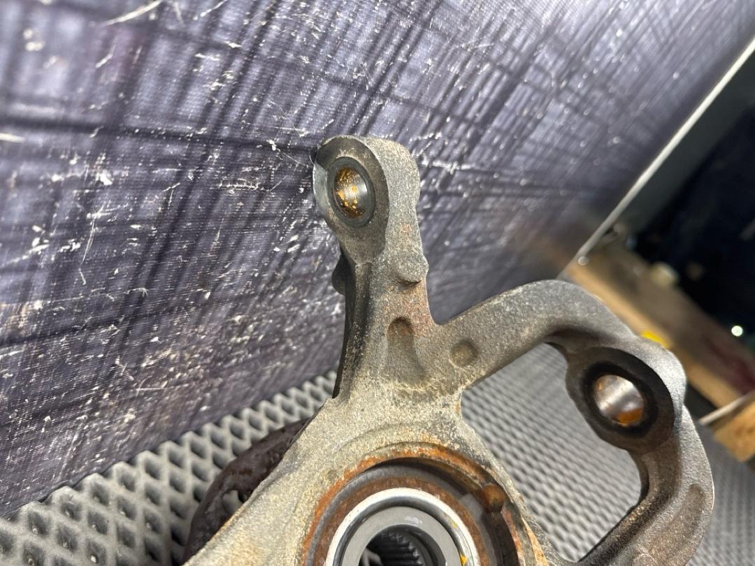 Поворотный кулак, 7630 рублей, Красноярск