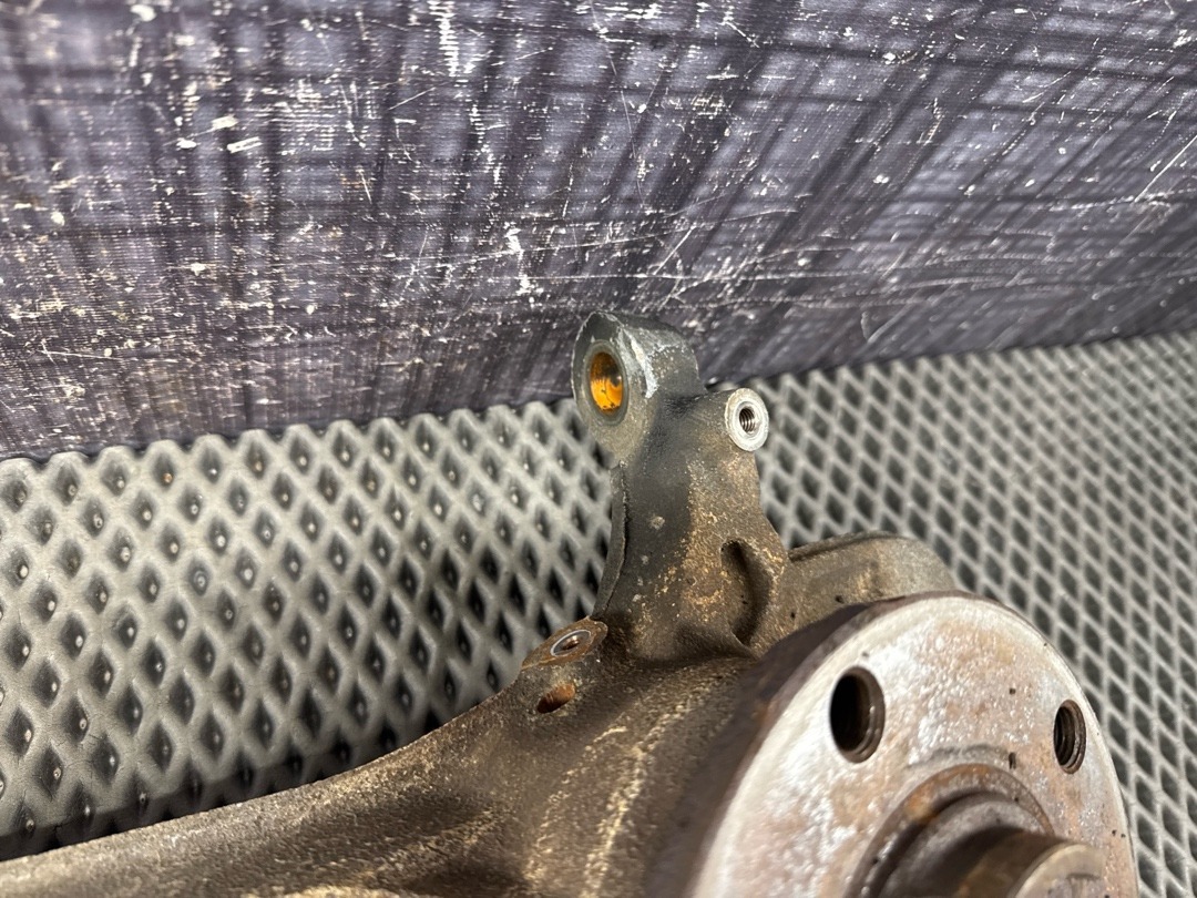 Поворотный кулак, 7630 рублей, Красноярск