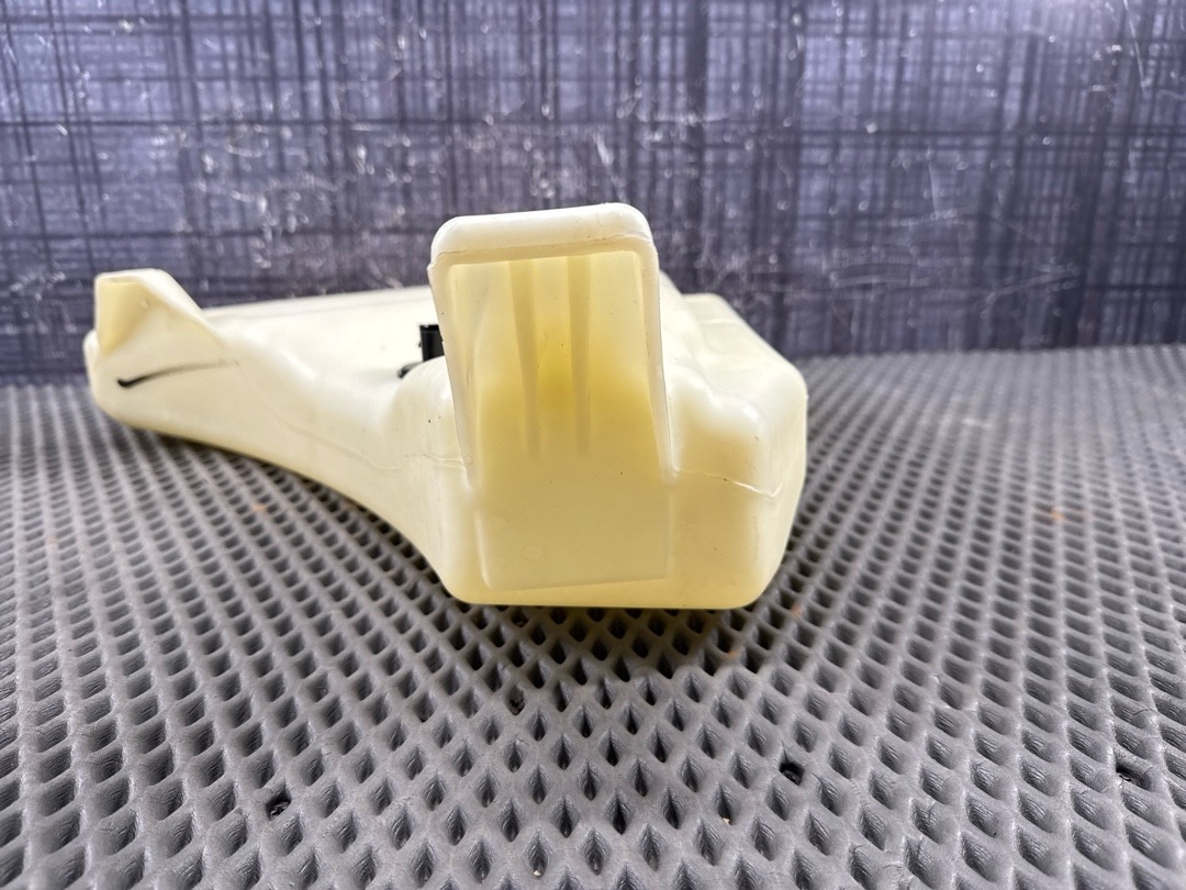 Бачок омывателя, 2360 рублей, Красноярск