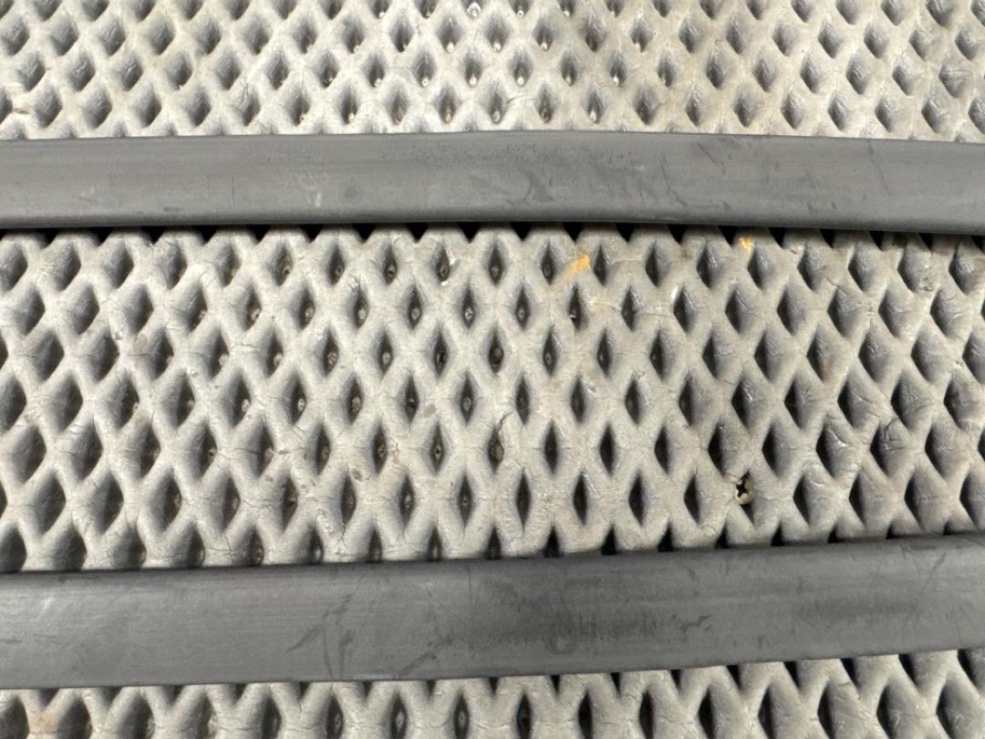 Молдинг лобового стекла, 1820 рублей, Красноярск