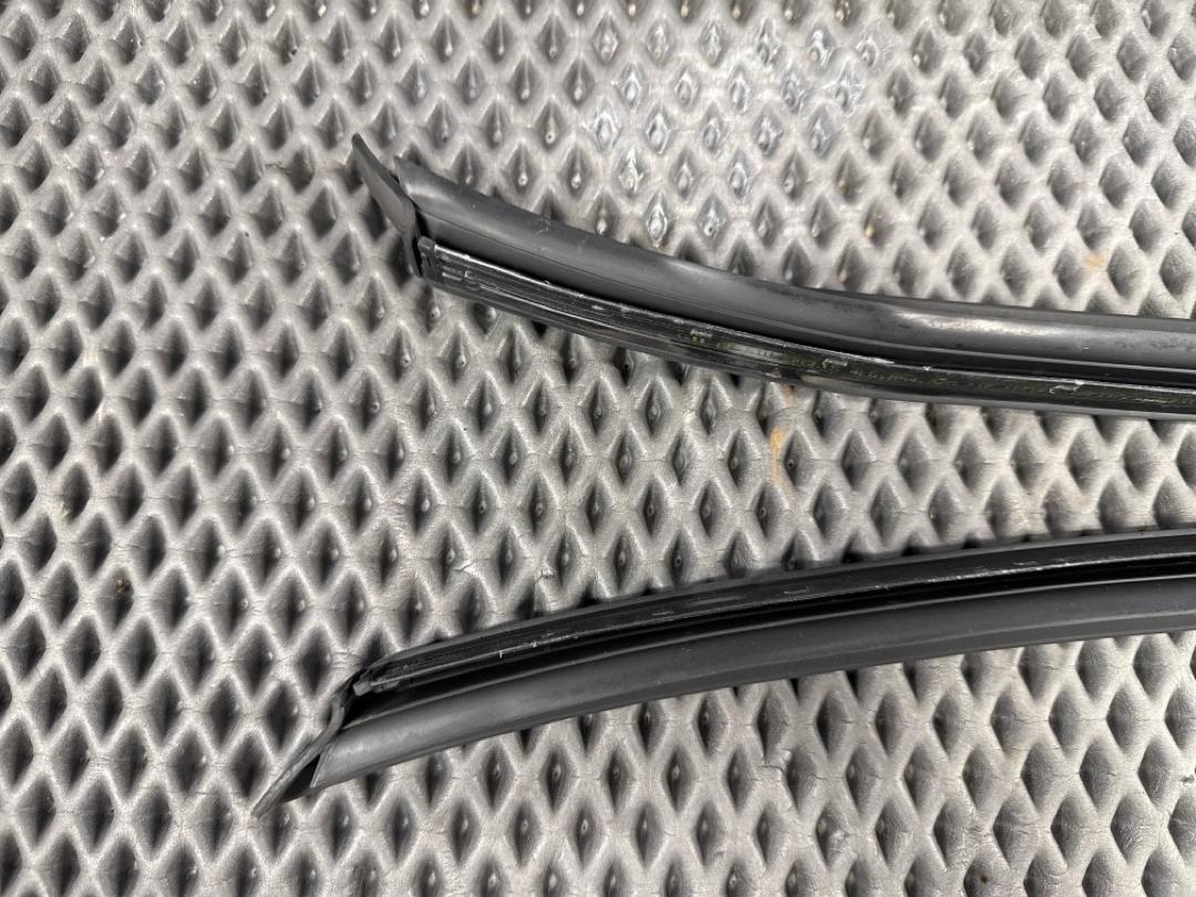 Молдинг лобового стекла, 1820 рублей, Красноярск