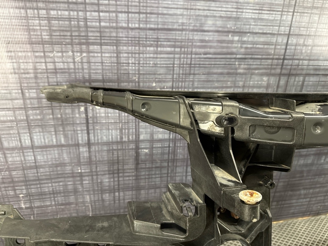 Рамка радиатора, 15610 рублей, Красноярск