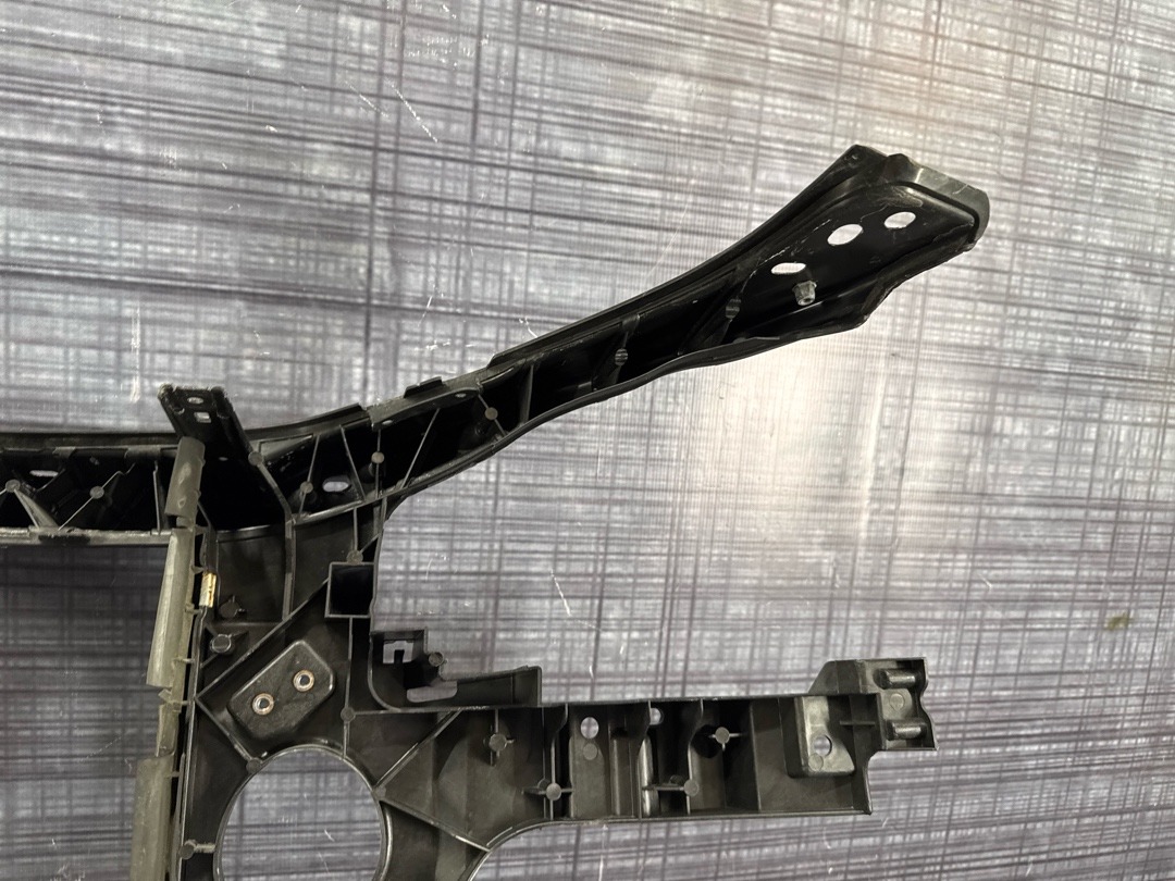 Рамка радиатора, 15610 рублей, Красноярск