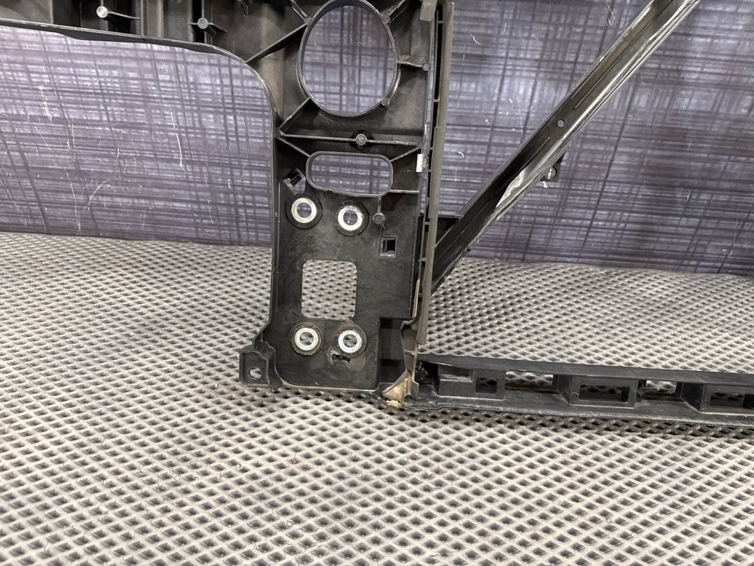 Рамка радиатора, 15610 рублей, Красноярск