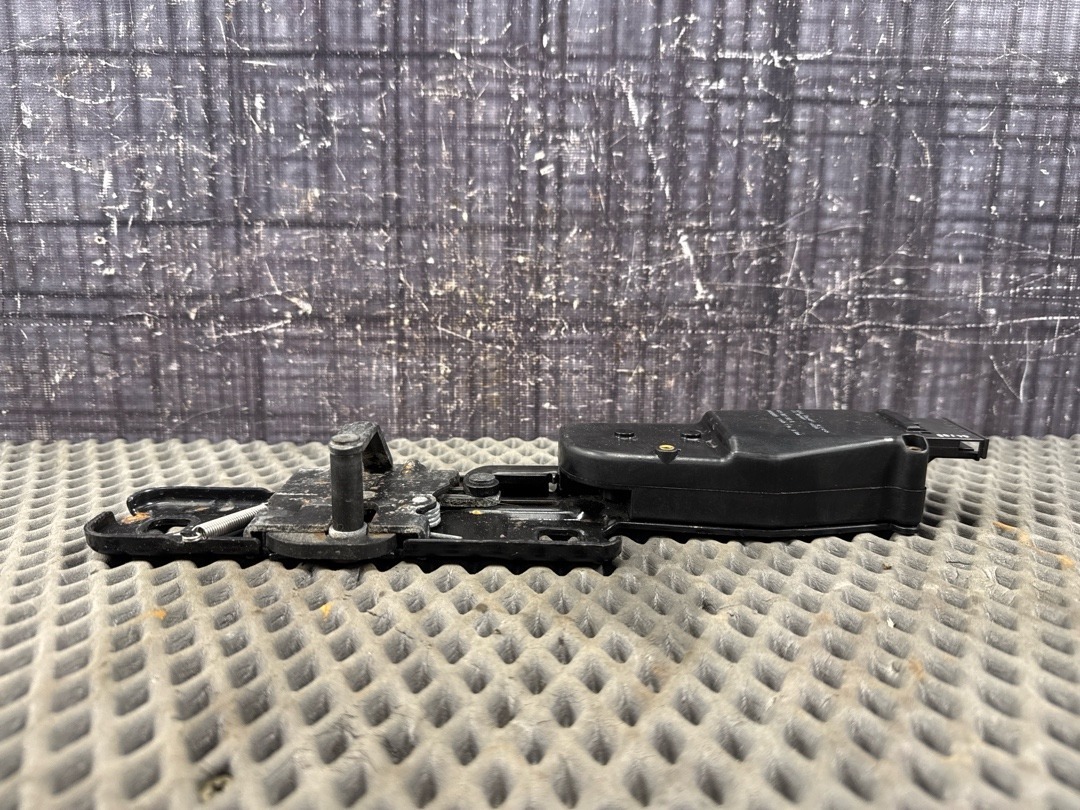 Привод замка багажника, 6880 рублей, Красноярск